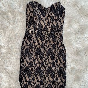 Laced dress-black and tan